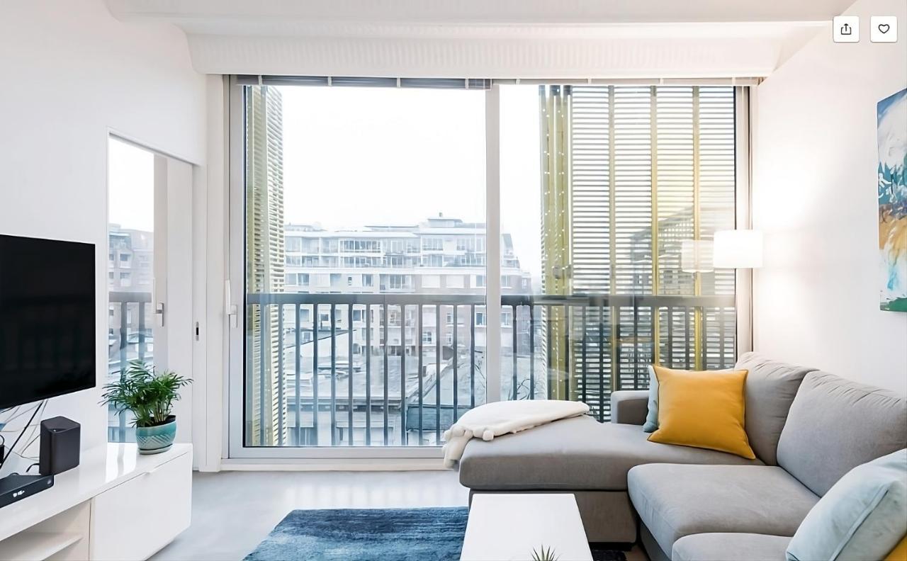 Modern, Bright & Central 1-Bed Downtown Apt Close To Rogers Arena Vancouver Exterior photo
