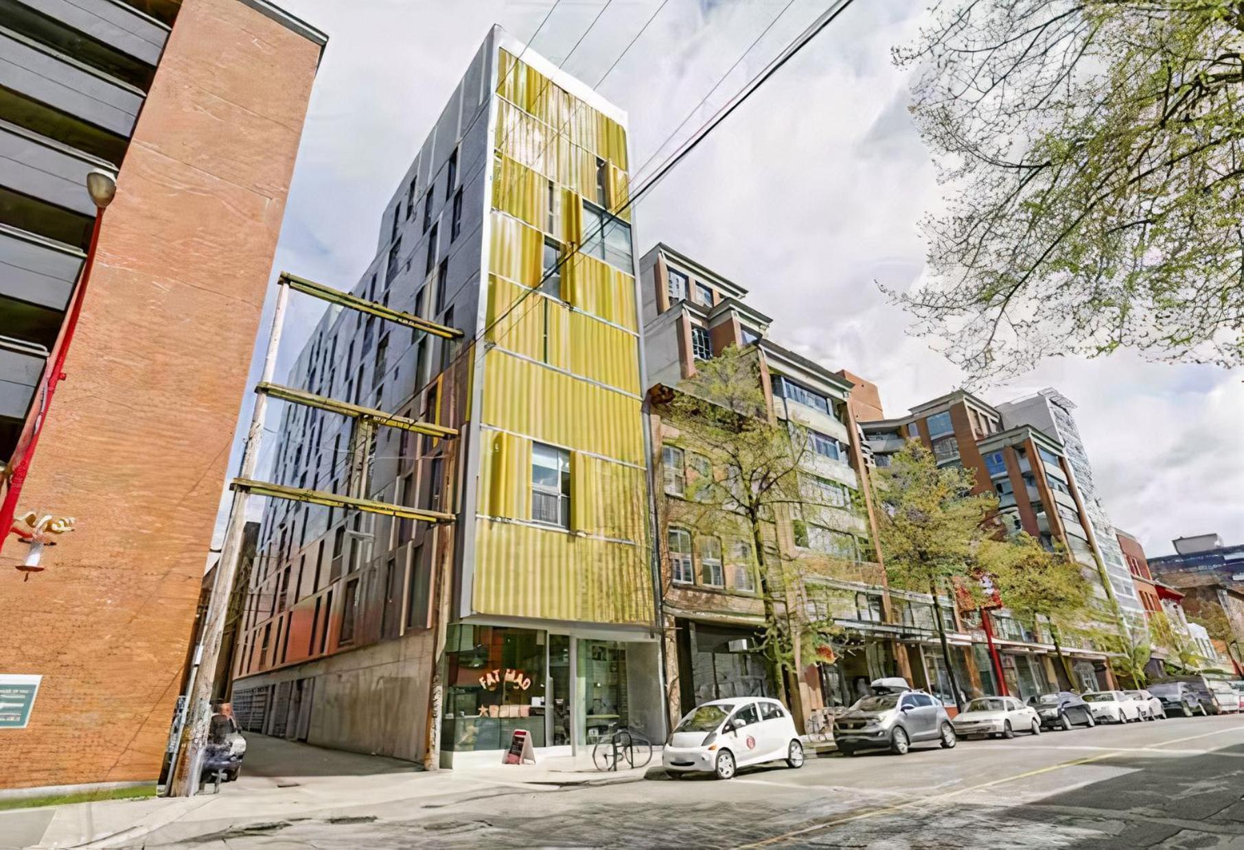 Modern, Bright & Central 1-Bed Downtown Apt Close To Rogers Arena Vancouver Exterior photo
